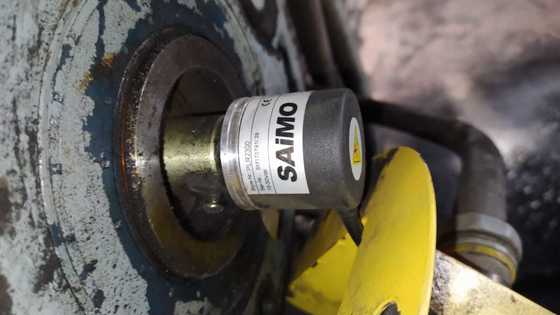 6mm shaft Rotary encoder type 10-30 vdc speed sensor to be installed on the saimo f57 carbon feeder belt motor PLR2300